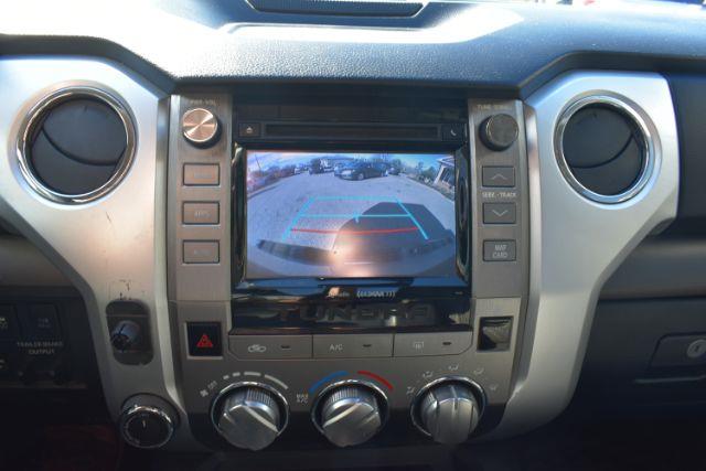 Toyota Tundra SR5 5.7L V8 FFV CrewMax 4WD 2018