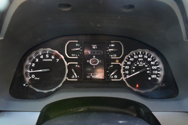 Toyota Tundra SR5 5.7L V8 FFV CrewMax 4WD 2018