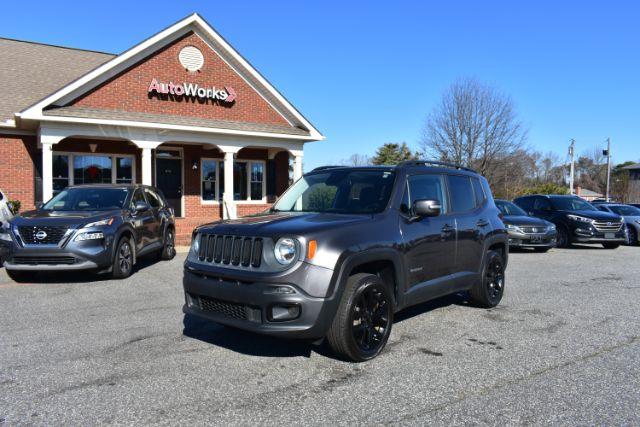 2017 Jeep Renegade Altitude Package's photo