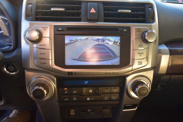 Toyota 4Runner Limited 2WD V6 2016