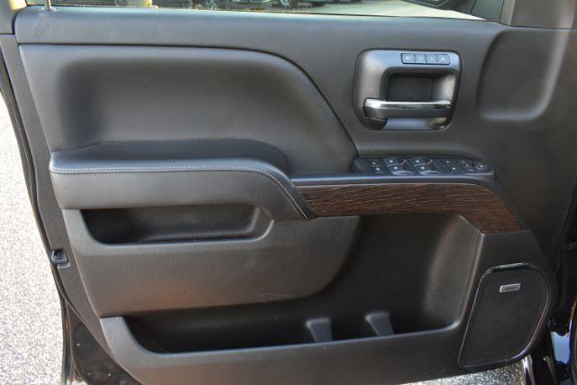 GMC Sierra 1500 Denali Crew Cab Long Box 4WD 2018