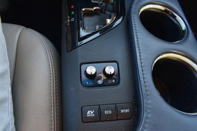 Toyota Avalon Hybrid XLE Touring 2015