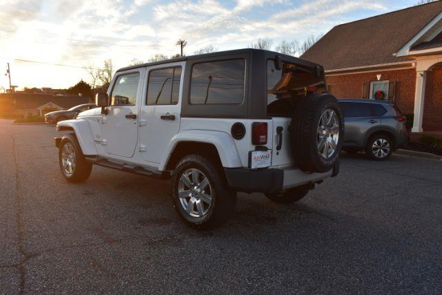 Jeep Wrangler Unlimited Sahara 4WD 2013