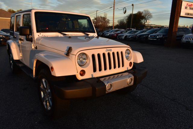 Jeep Wrangler Unlimited Sahara 4WD 2013