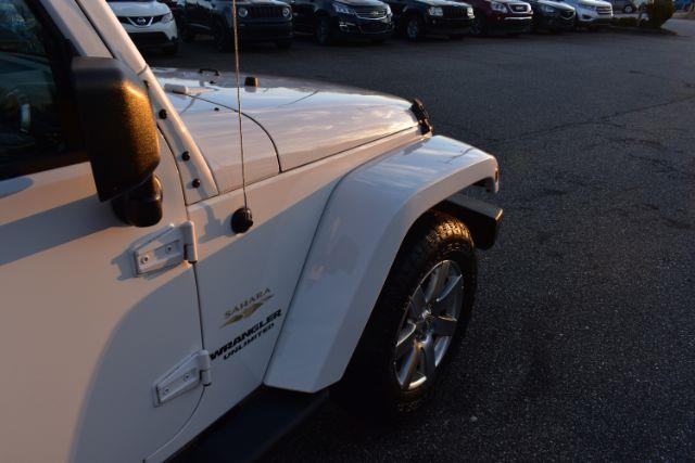 Jeep Wrangler Unlimited Sahara 4WD 2013