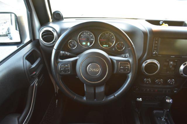 Jeep Wrangler Unlimited Sahara 4WD 2013