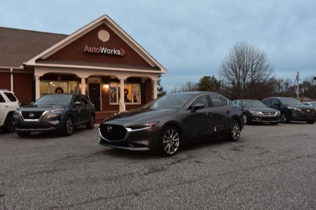 2023 Mazda Mazda3 Premium's photo