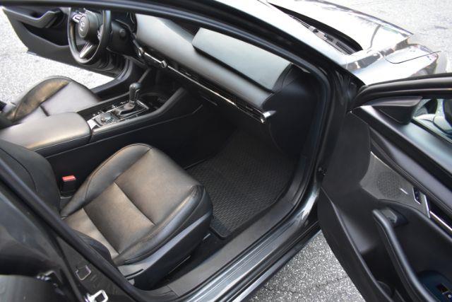 Mazda MAZDA3 Premium AWD 2023