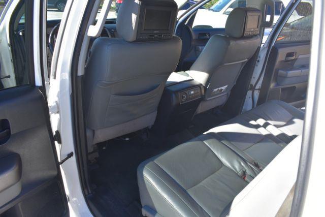 Toyota Sequoia SR5 5.7L 2WD 2013