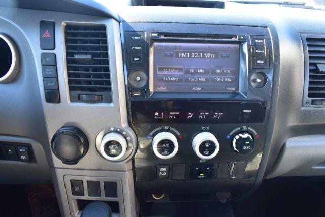 Toyota Sequoia SR5 5.7L 2WD 2013