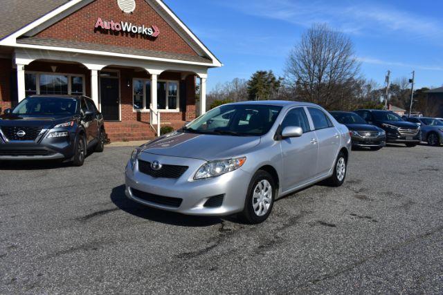 Toyota Corolla LE 4-Speed AT 2010