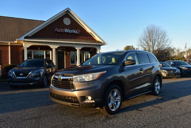 Toyota Highlander Limited Platinum AWD V6 2015