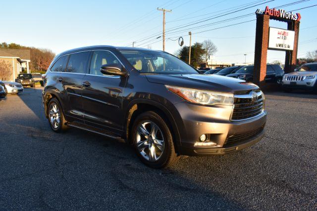 Toyota Highlander Limited Platinum AWD V6 2015