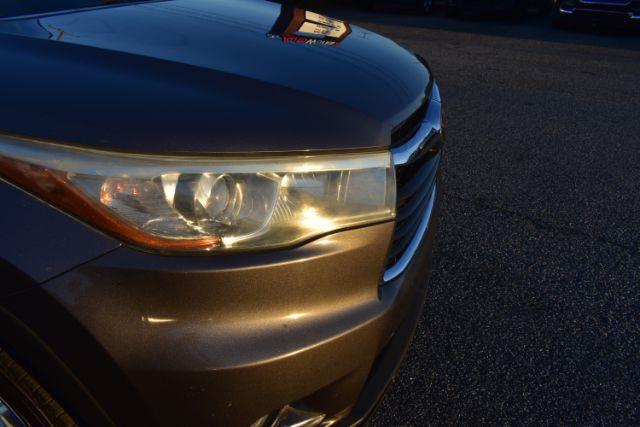 Toyota Highlander Limited Platinum AWD V6 2015