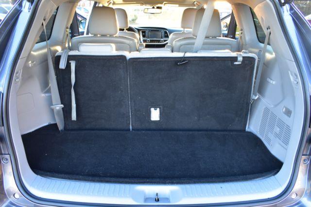 Toyota Highlander Limited Platinum AWD V6 2015