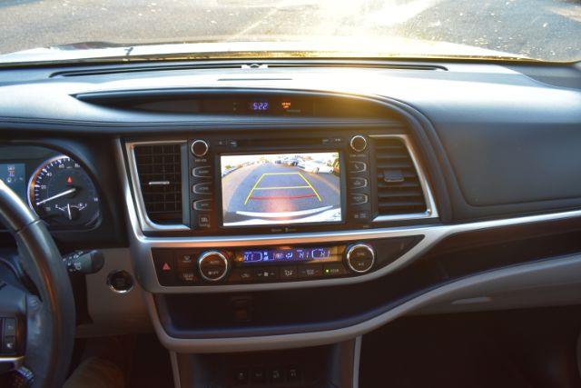 Toyota Highlander Limited Platinum AWD V6 2015