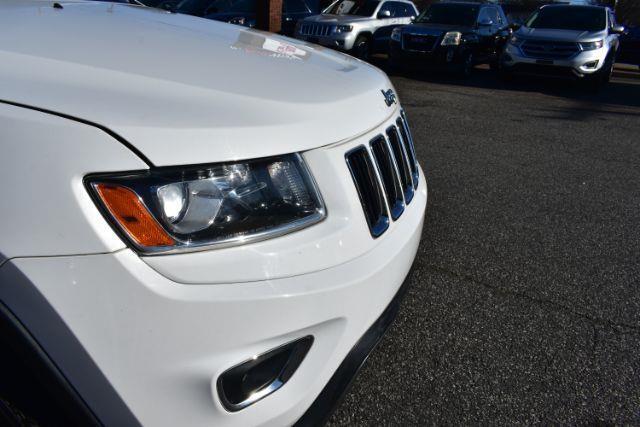 Jeep Grand Cherokee Limited 2WD 2015