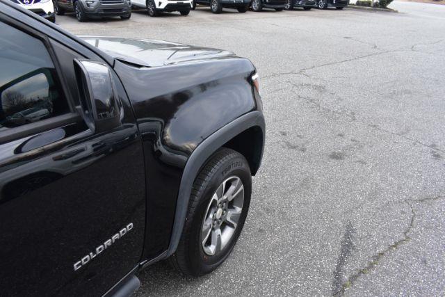 Chevrolet Colorado Z71 Crew Cab 2WD Short Box 2015