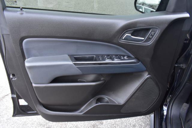 Chevrolet Colorado Z71 Crew Cab 2WD Short Box 2015