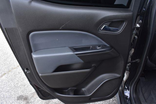 Chevrolet Colorado Z71 Crew Cab 2WD Short Box 2015