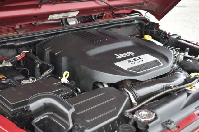 Jeep Wrangler Sport 4WD 2013