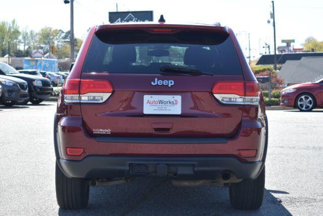 Jeep Grand Cherokee Laredo 4WD 2015