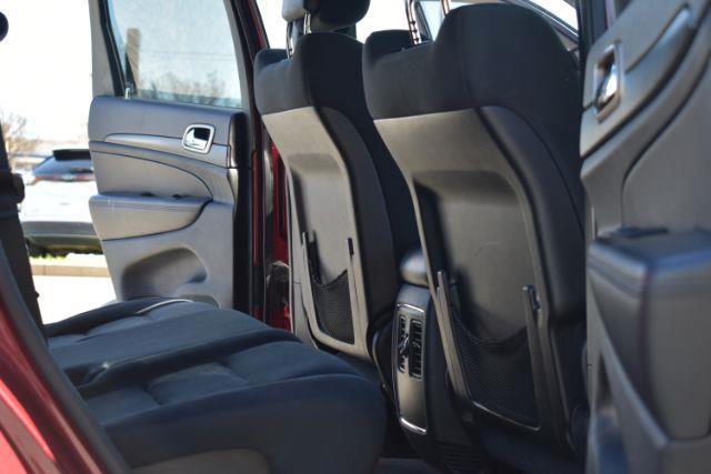 Jeep Grand Cherokee Laredo 4WD 2015