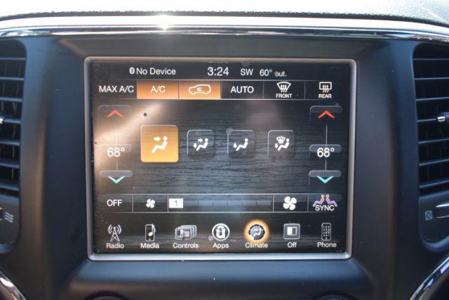 Jeep Grand Cherokee Laredo 4WD 2015