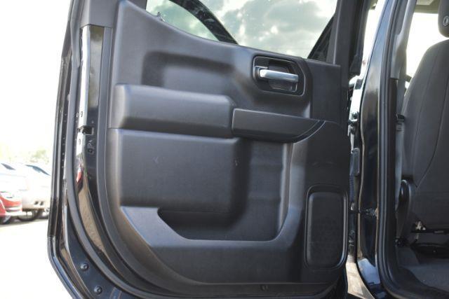 Chevrolet Silverado 1500 Custom Crew Cab Short Box 4WD 2021