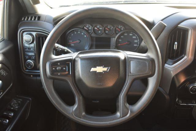 Chevrolet Silverado 1500 Custom Crew Cab Short Box 4WD 2021