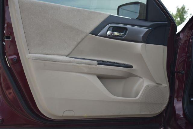 Honda Accord LX Sedan CVT 2013