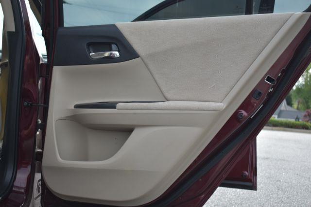 Honda Accord LX Sedan CVT 2013