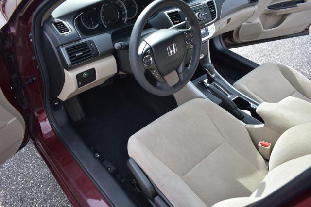 Honda Accord LX Sedan CVT 2013