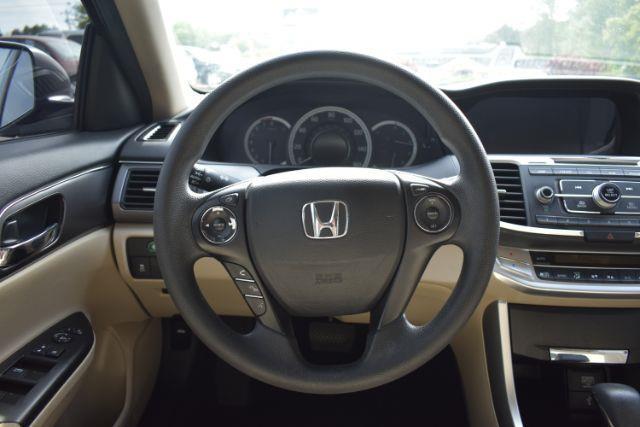 Honda Accord LX Sedan CVT 2013