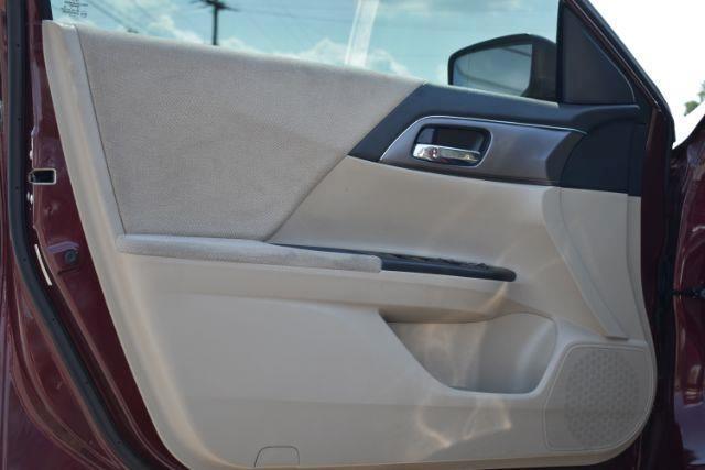 Honda Accord LX Sedan CVT 2013