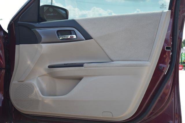 Honda Accord LX Sedan CVT 2013
