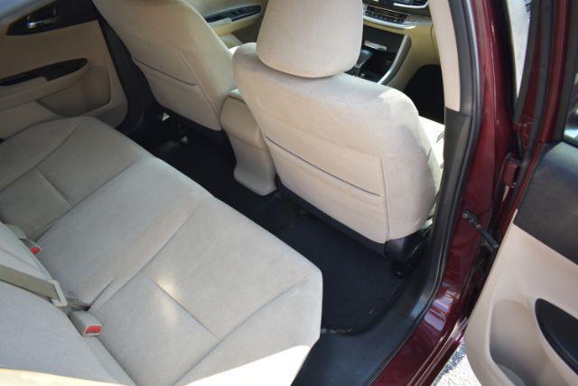 Honda Accord LX Sedan CVT 2013