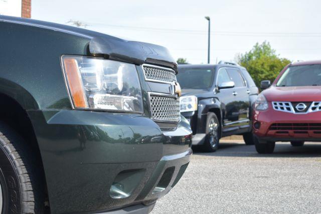 Chevrolet Avalanche LT 4WD 2013