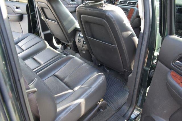 Chevrolet Avalanche LT 4WD 2013