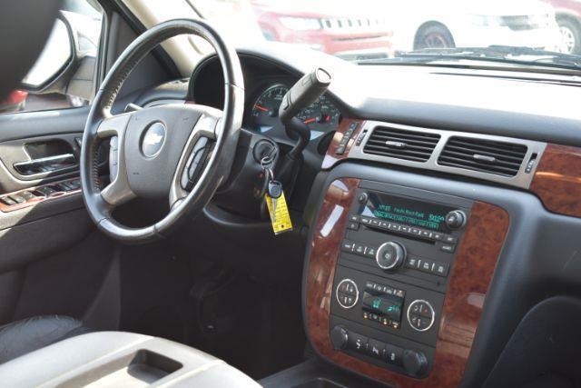 Chevrolet Avalanche LT 4WD 2013