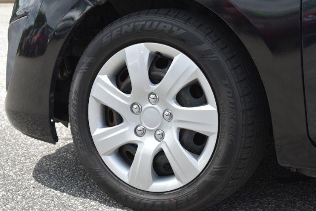 Mazda MAZDA3 i Sport 4-Door 2011