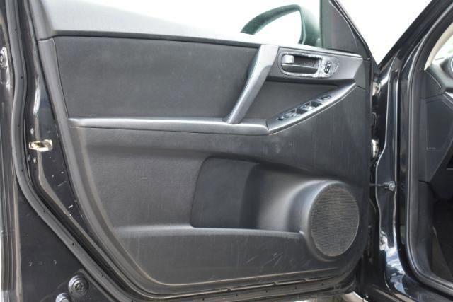Mazda MAZDA3 i Sport 4-Door 2011