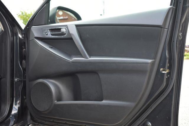 Mazda MAZDA3 i Sport 4-Door 2011