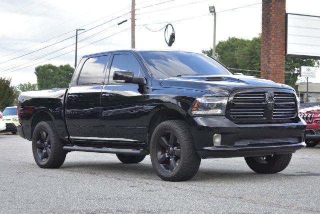 RAM 1500 Sport Crew Cab SWB 4WD 2015