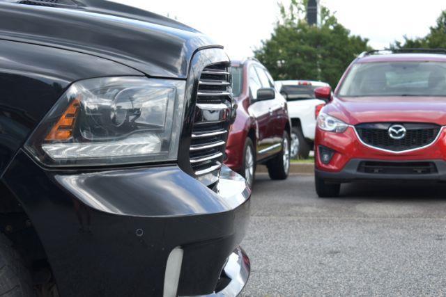 RAM 1500 Sport Crew Cab SWB 4WD 2015