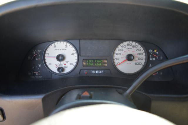 Ford F-350 SD XLT Crew Cab 4WD DRW 2006