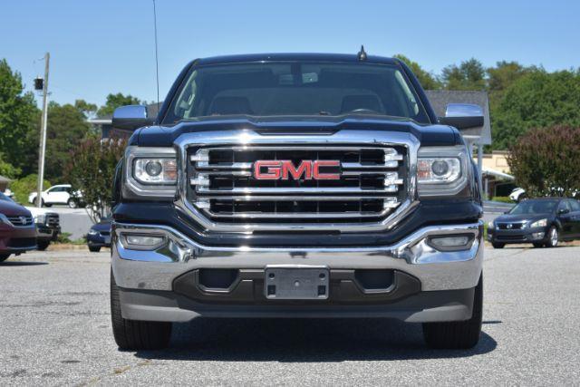 GMC Sierra 1500 SLT Crew Cab Long Box 2WD 2017