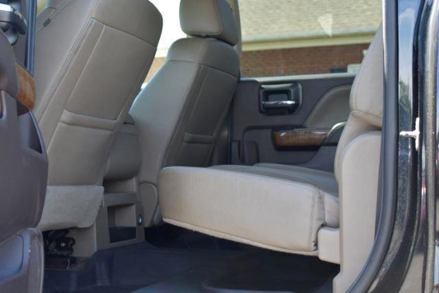 GMC Sierra 1500 SLT Crew Cab Long Box 2WD 2017