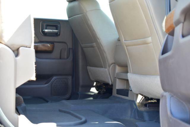 GMC Sierra 1500 SLT Crew Cab Long Box 2WD 2017