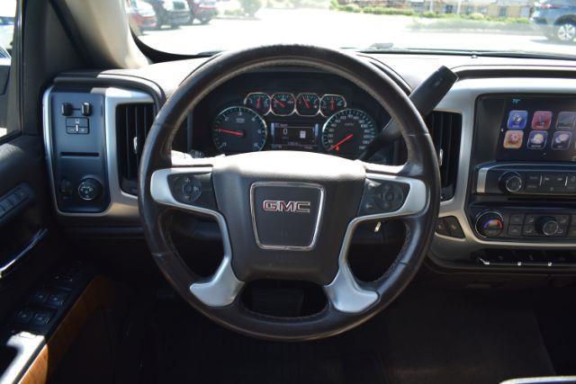 GMC Sierra 1500 SLT Crew Cab Long Box 2WD 2017